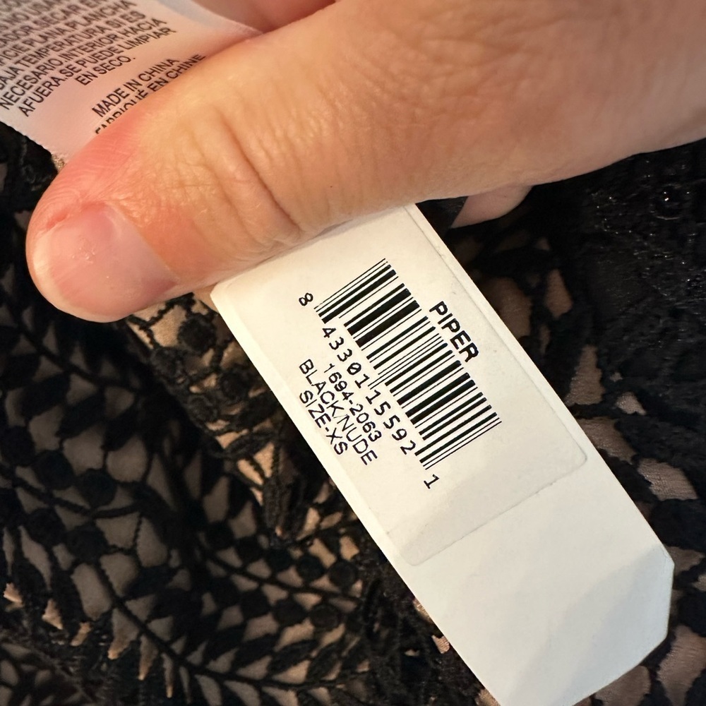 NWT Dress the Population Piper Crochet Dress Lace Black/Nude XS - Picture 11 of 11